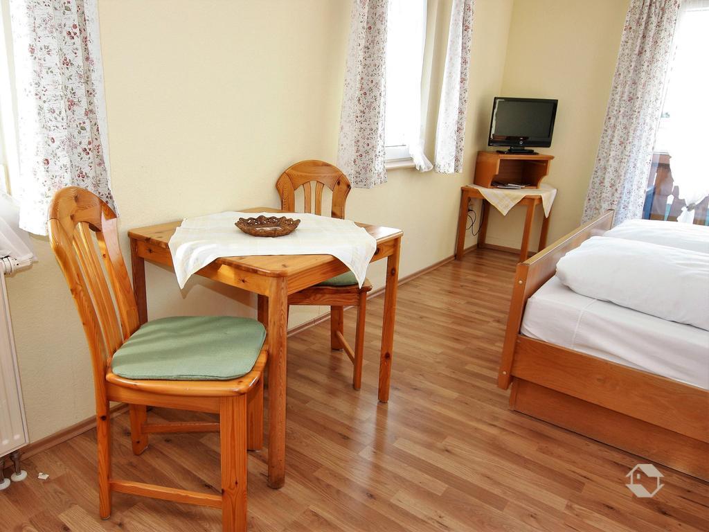 Gaestehaus Klingele Hinterzarten Rom bilde
